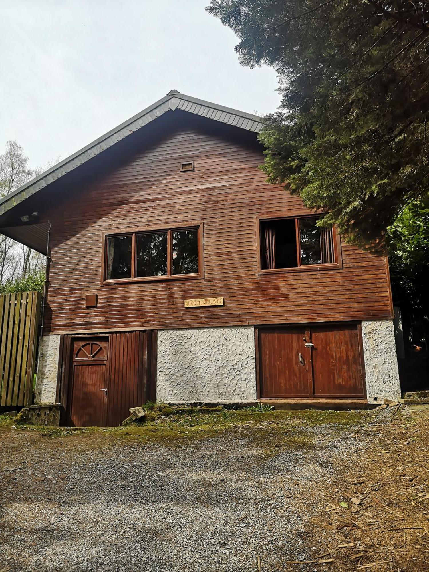Chalet - Au Retour Vers Soi